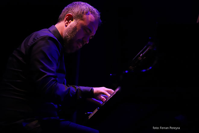 Moisés P. Sánchez(ピアノ)